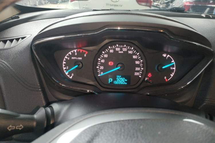 Used Ford Escort 2015 1.5L Automatic Fashion Model Instrument Cluster