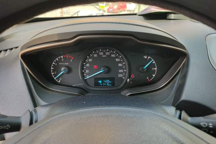 Used Ford Escort 2015 1.5L Manual Comfort Model Instrument Cluster