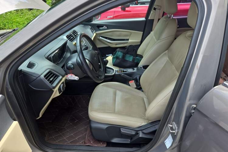 Used Ford Escort 2015 1.5L Manual Fashion Edition Left Front Seat