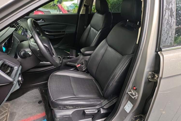 Used Ford Escort 2015 1.5L Automatic Fashion Model Left Front Seat