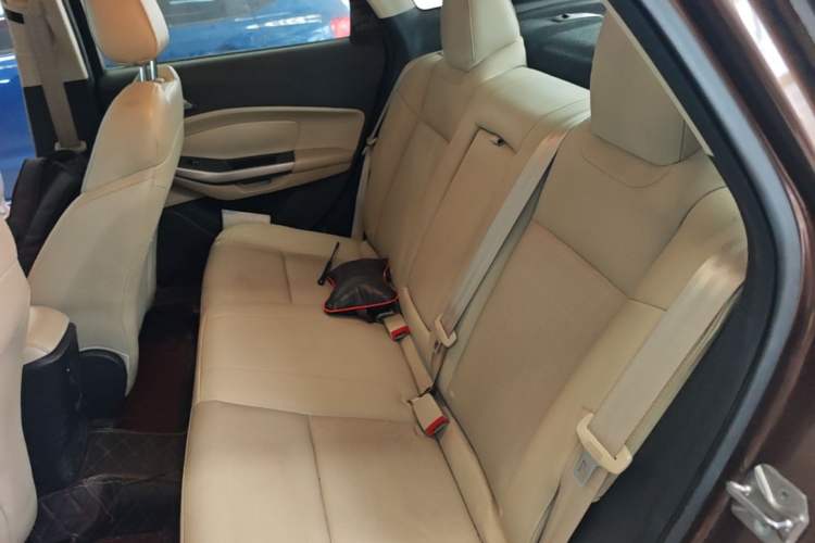 Used Ford Escort 2015 1.5L Automatic Fashion Model Left Rear Seat