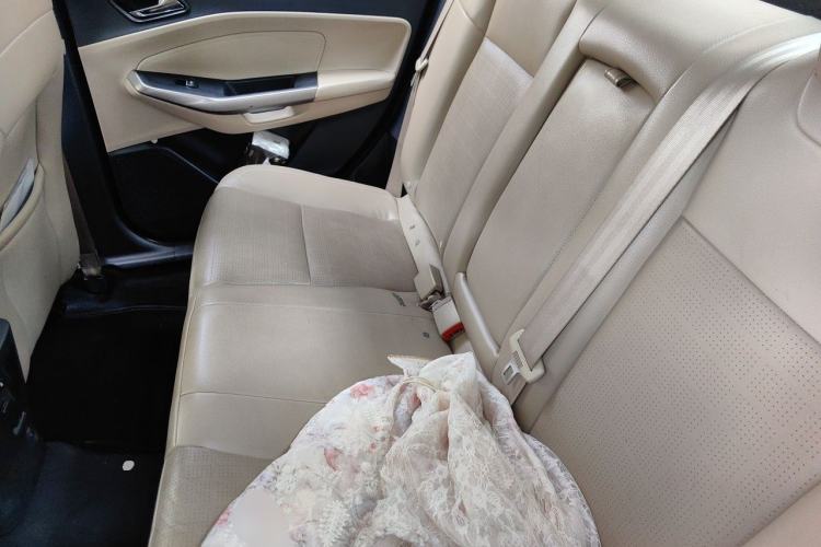 Used Ford Escort 2015 1.5L Automatic Fashion Model Left Rear Seat