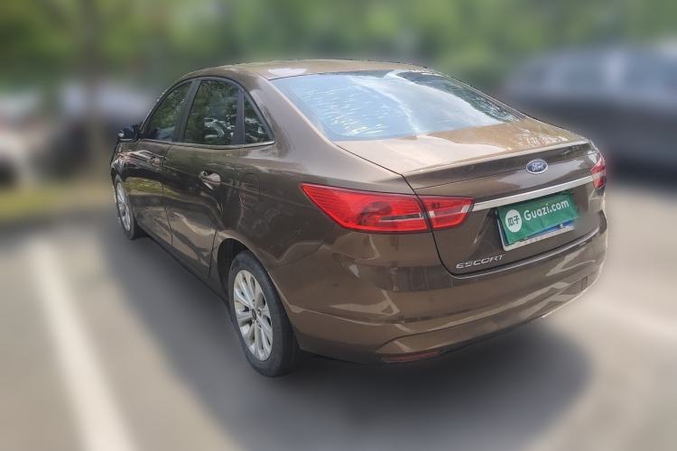 Used Ford Escort 2015 1.5L Automatic Fashion Model Rear Left 45 Deg