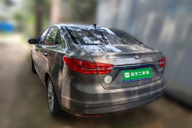 Used Ford Escort 2015 1.5L Automatic Fashion Model Rear Left 45 Deg