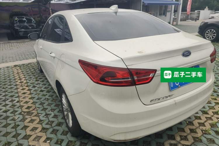 Used Ford Escort 2015 1.5L Automatic Comfort Edition Rear Left 45 Deg