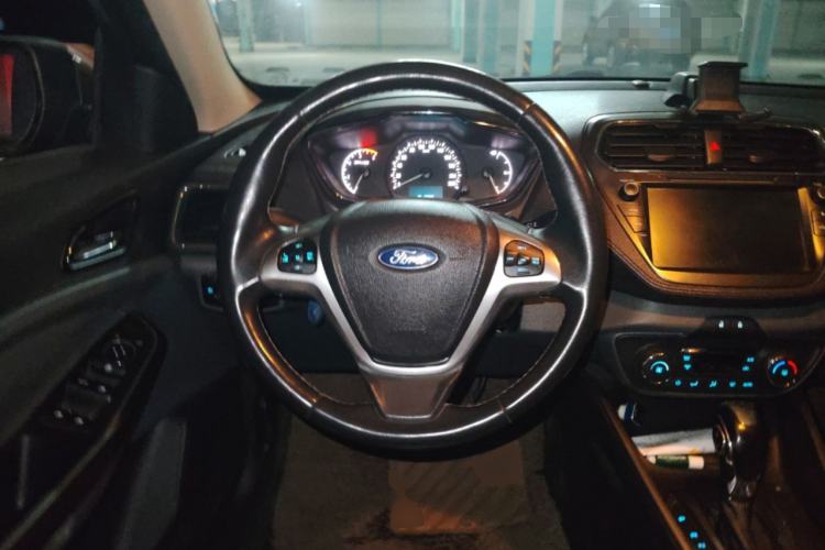 Used Ford Escort 2015 1.5L Automatic Fashion Model Steering Wheel
