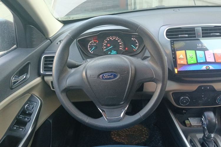 Used Ford Escort 2015 1.5L Automatic Comfort Edition Steering Wheel