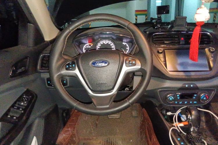 Used Ford Escort 2015 1.5L Automatic Fashion Model Steering Wheel