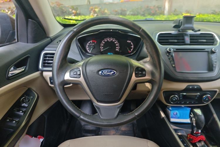 Used Ford Escort 2015 1.5L Automatic Fashion Model Steering Wheel