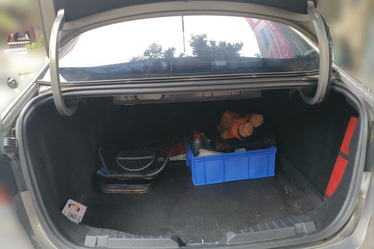 Used Ford Escort 2015 1.5L Automatic Fashion Model Trunk