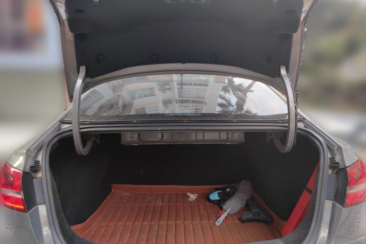 Used Ford Escort 2015 1.5L Manual Fashion Edition Trunk
