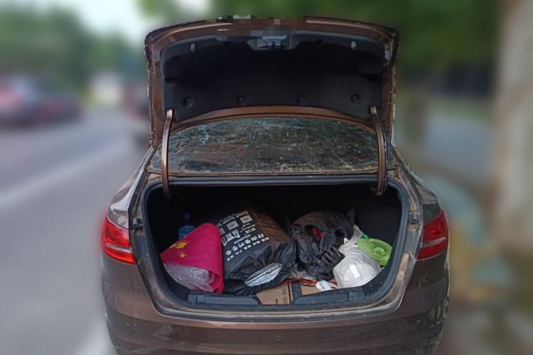 Used Ford Escort 2015 1.5L Automatic Fashion Model Trunk