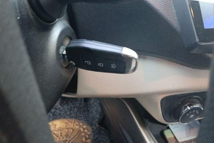 Used Ford Escort 2015 1.5L Automatic Comfort Edition Vehicle Key