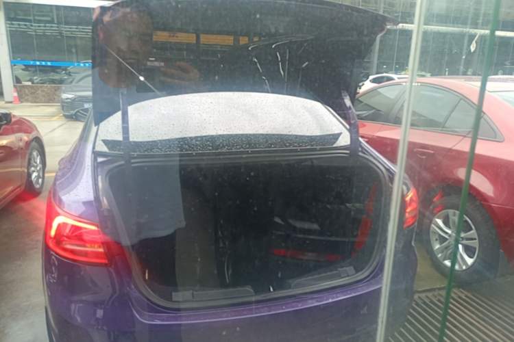 Used Ford Escort 2015 1.5L Automatic Comfort Edition Trunk
