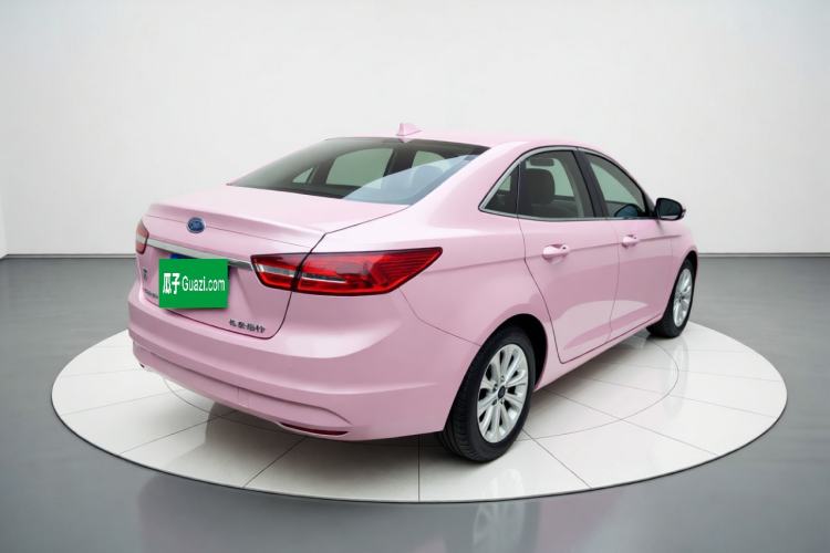 Used Ford Escort 2015 1.5L Automatic Fashion Model Rear Right 45 Deg