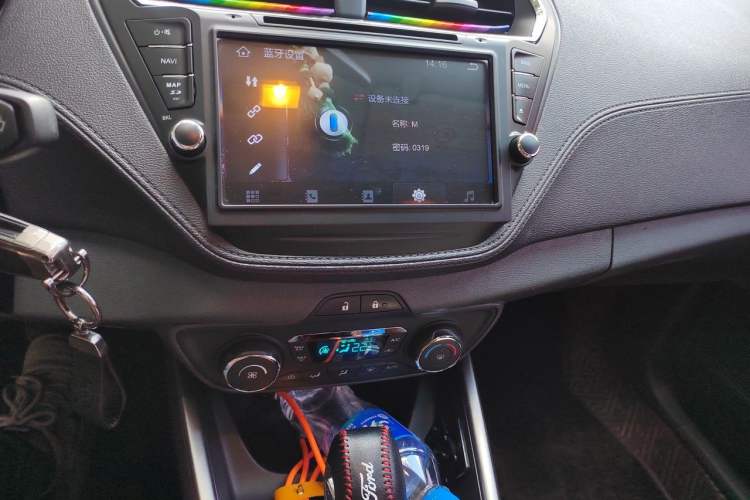 Used Ford Escort 2015 1.5L Automatic Fashion Model Audio And AC Panel