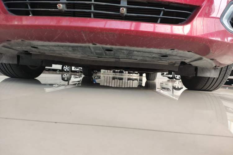 Used Ford Escort 2015 1.5L Manual Fashion Edition Chassis Front
