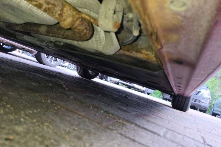 Used Ford Escort 2015 1.5L Manual Comfort Model Chassis Rear Right
