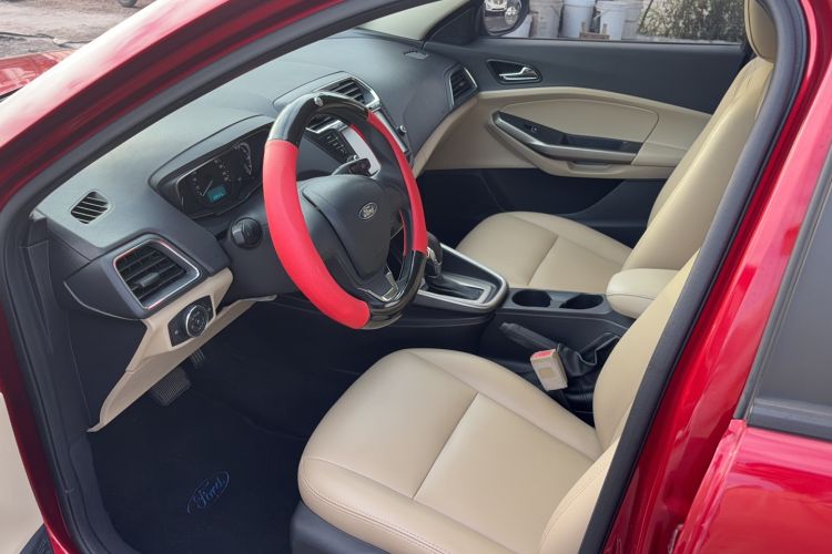 Used Ford Escort 2015 1.5L Automatic Comfort Edition Driver Seat