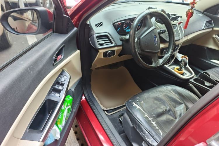 Used Ford Escort 2015 1.5L Automatic Comfort Edition Driver Seat