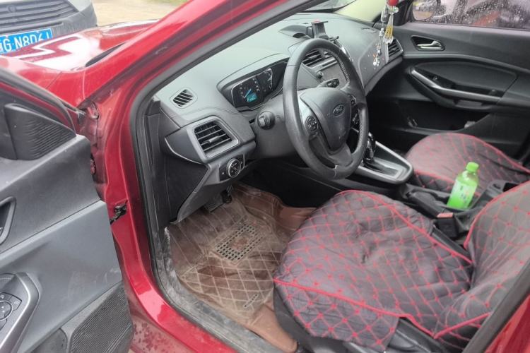 Used Ford Escort 2015 1.5L Automatic Fashion Model Driver Seat