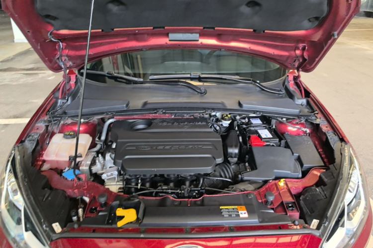 Used Ford Escort 2015 1.5L Automatic Fashion Model Engine Bay