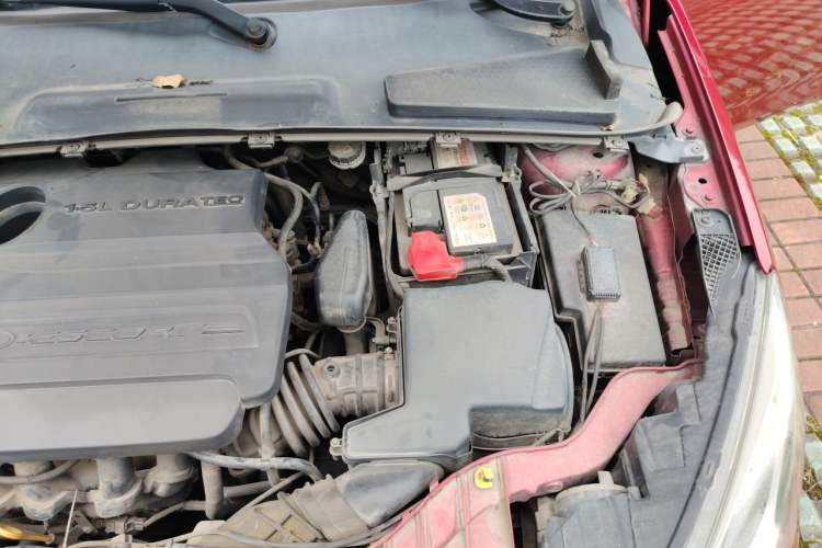 Used Ford Escort 2015 1.5L Automatic Fashion Model Engine Bay Left