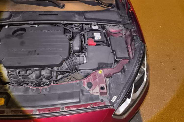 Used Ford Escort 2015 1.5L Automatic Fashion Model Engine Bay Left