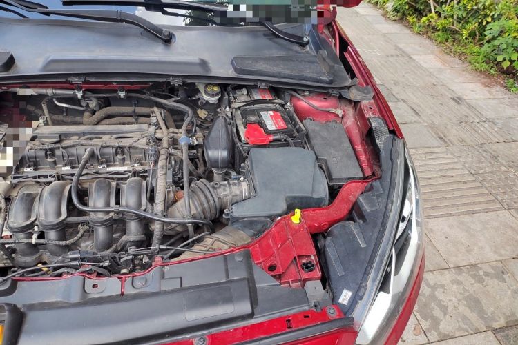 Used Ford Escort 2015 1.5L Automatic Fashion Model Engine Bay Left
