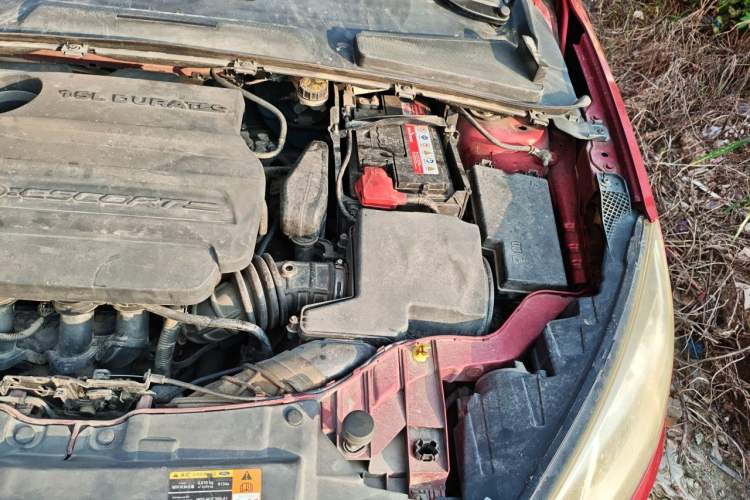 Used Ford Escort 2015 1.5L Automatic Comfort Edition Engine Bay Left