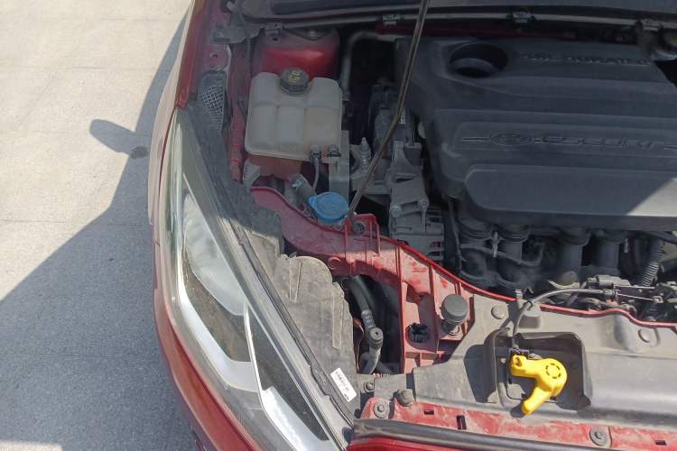 Used Ford Escort 2015 1.5L Automatic Fashion Model Engine Bay Right