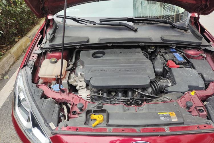 Used Ford Escort 2015 1.5L Automatic Fashion Model Engine Bay Right
