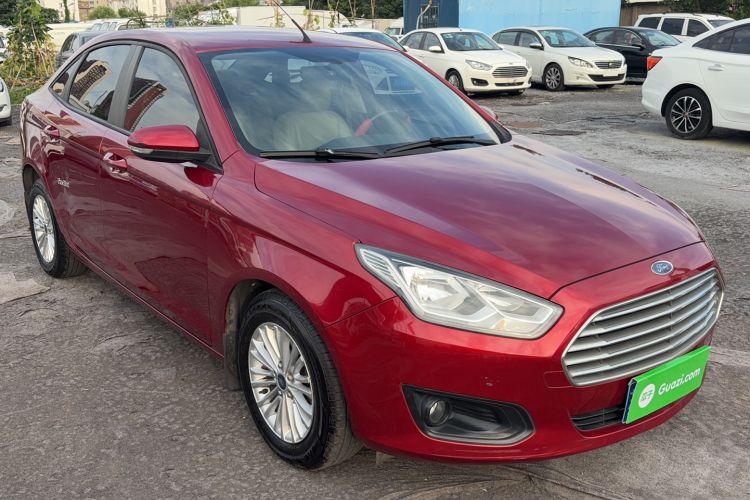 Used Ford Escort 2015 1.5L Automatic Comfort Edition Exterior 1