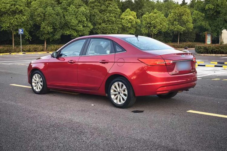 Used Ford Escort 2015 1.5L Automatic Fashion Model Exterior 4