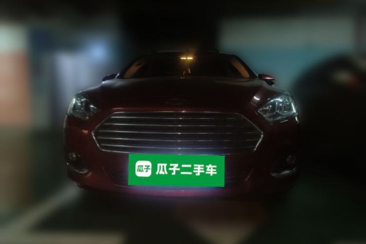 Used Ford Escort 2015 1.5L Automatic Fashion Model Front