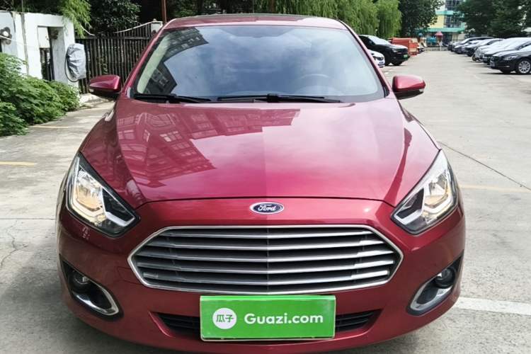 Used Ford Escort 2015 1.5L Automatic Fashion Model Front