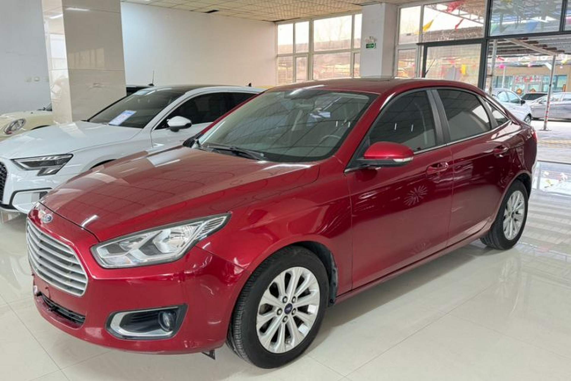 Used Ford Escort 2015 1.5L Automatic Fashion Model Front Left 45 Deg