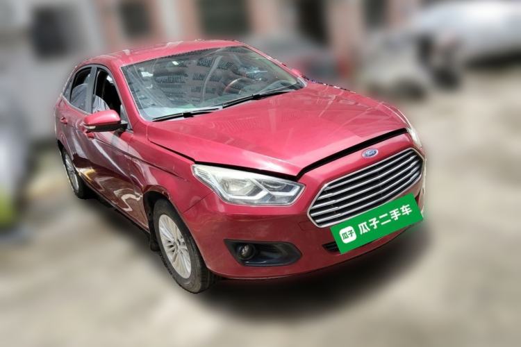 Used Ford Escort 2015 1.5L Automatic Comfort Edition Front Right 45 Deg