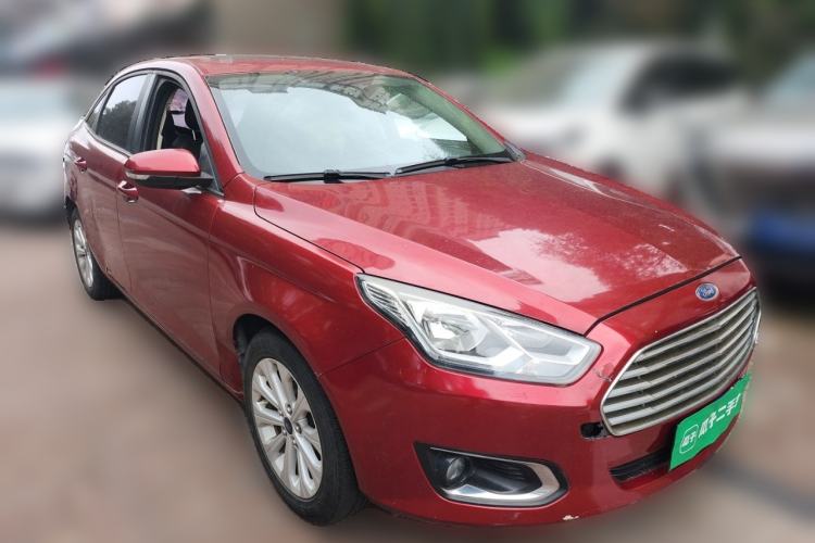 Used Ford Escort 2015 1.5L Automatic Fashion Model Front Right 45 Deg