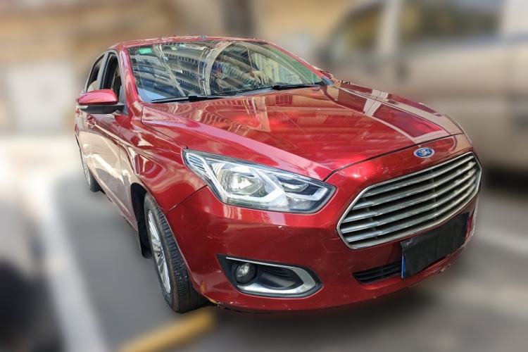 Used Ford Escort 2015 1.5L Automatic Comfort Edition Front Right 45 Deg