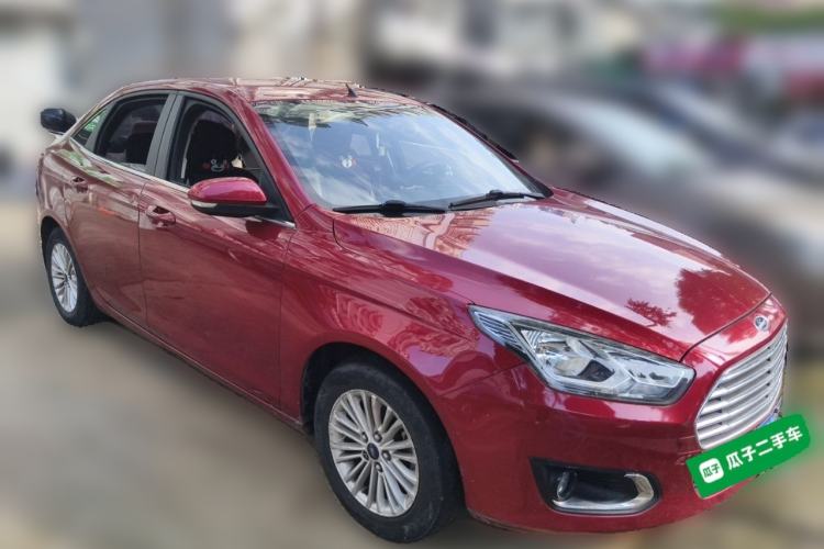 Used Ford Escort 2015 1.5L Automatic Comfort Edition Front Right 45 Deg