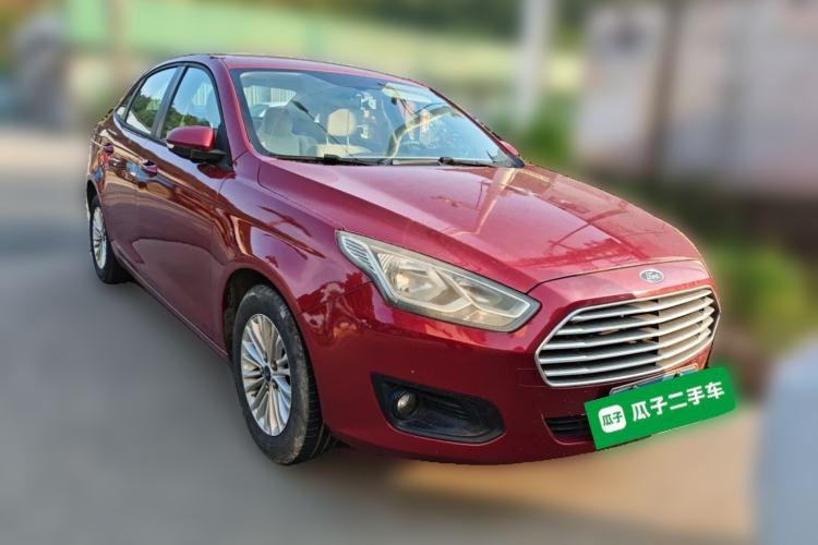 Used Ford Escort 2015 1.5L Automatic Comfort Edition Front Right 45 Deg