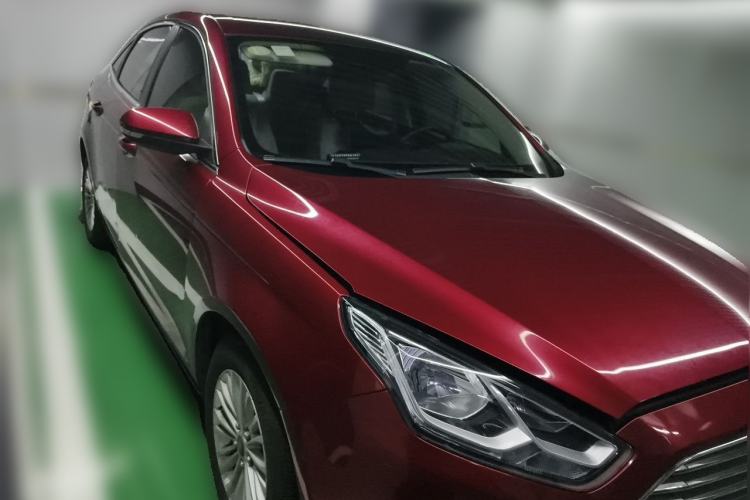 Used Ford Escort 2015 1.5L Automatic Comfort Edition Front Right 45 Deg