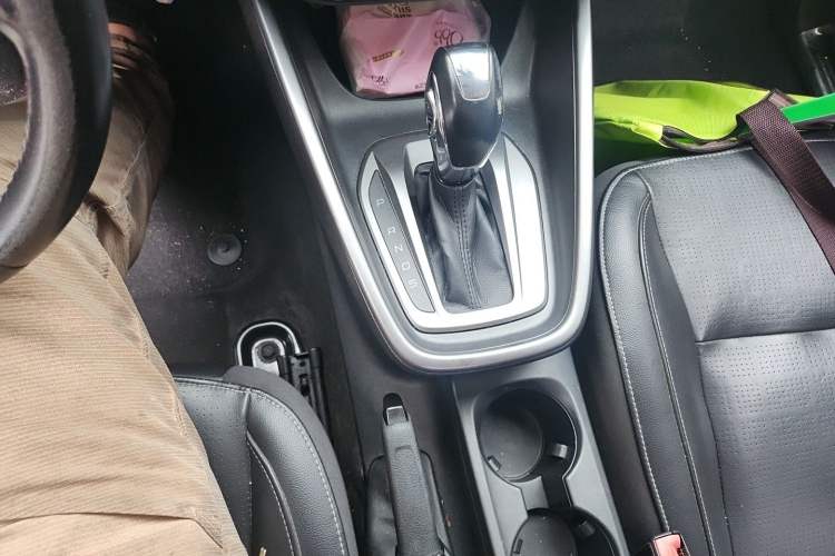 Used Ford Escort 2015 1.5L Automatic Fashion Model Gear Lever