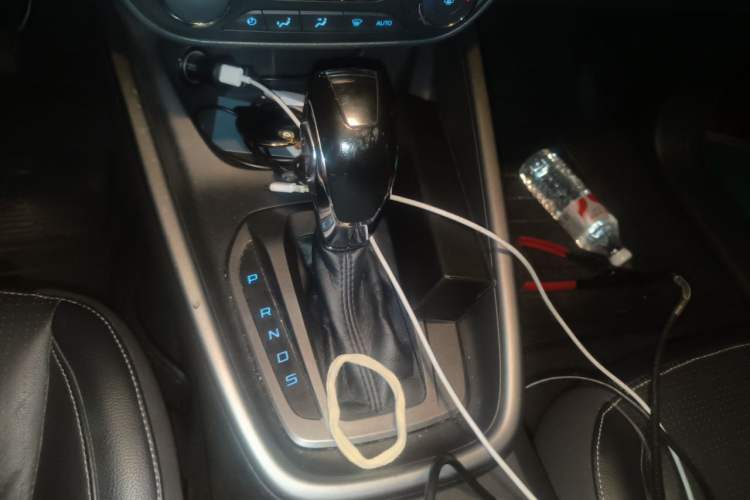Used Ford Escort 2015 1.5L Automatic Fashion Model Gear Lever