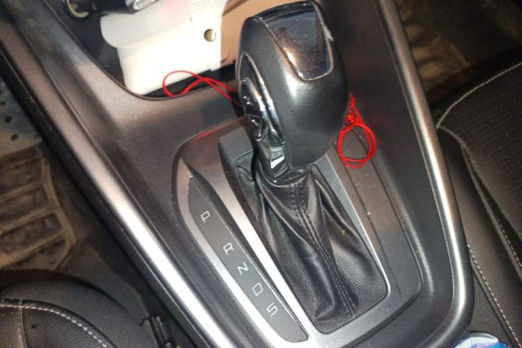 Used Ford Escort 2015 1.5L Automatic Fashion Model Gear Lever