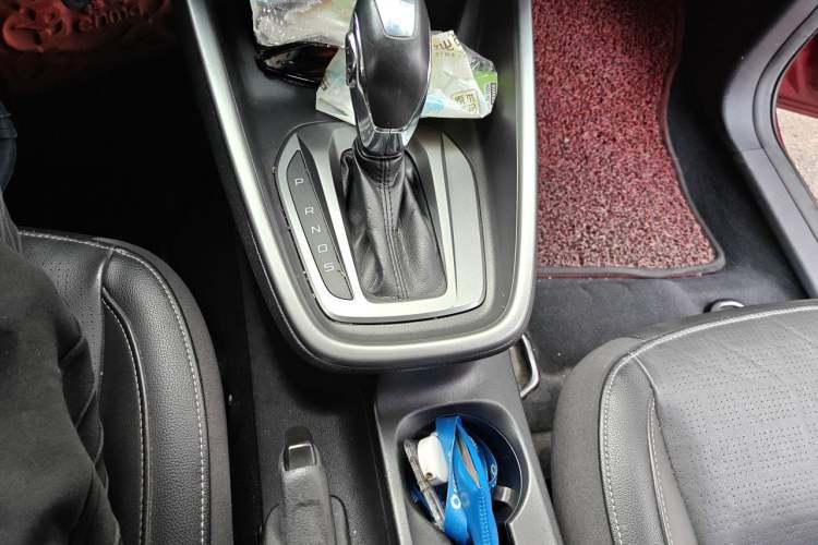 Used Ford Escort 2015 1.5L Automatic Fashion Model Gear Lever