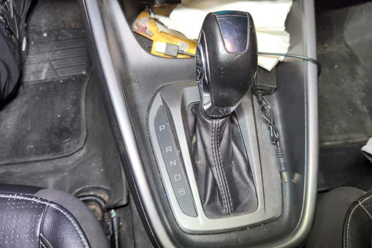 Used Ford Escort 2015 1.5L Automatic Fashion Model Gear Lever