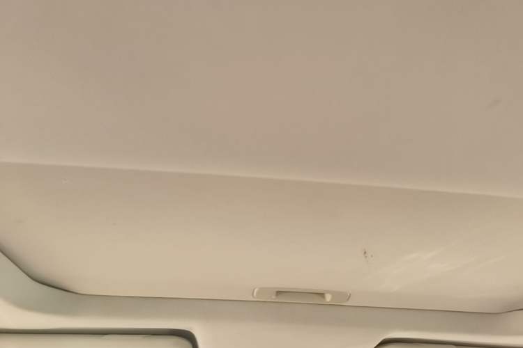 Used Ford Escort 2015 1.5L Automatic Fashion Model Headliner