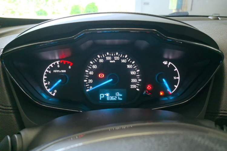 Used Ford Escort 2015 1.5L Automatic Fashion Model Instrument Cluster